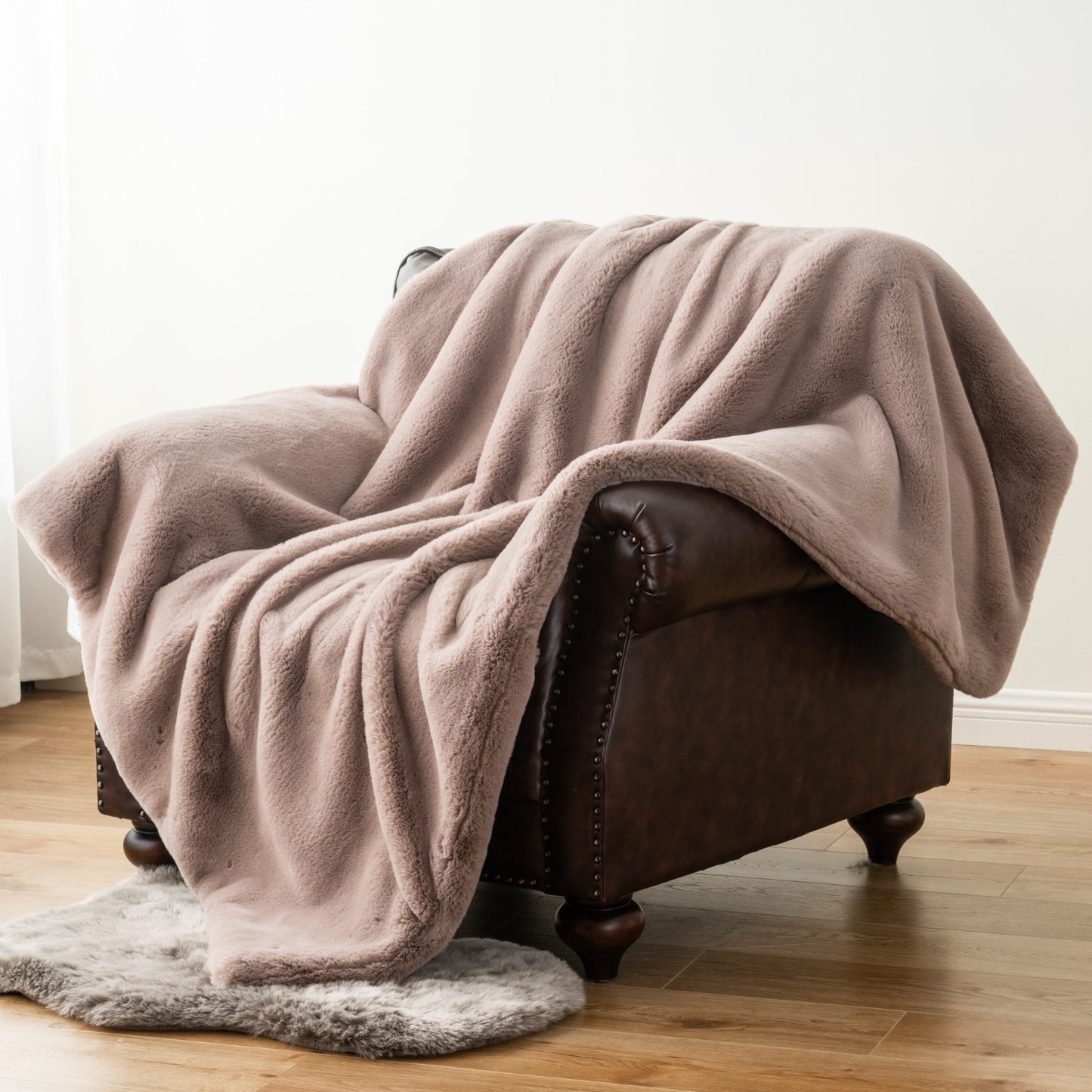 Double Sided Faux Fur Blanket Taupe