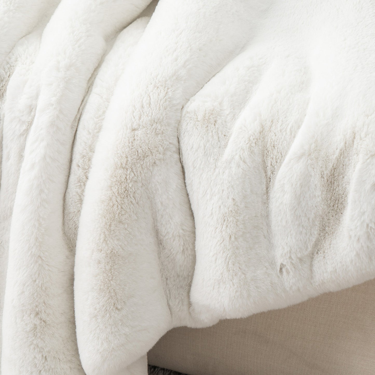 Double Sided Faux Fur Blanket Polar Bear