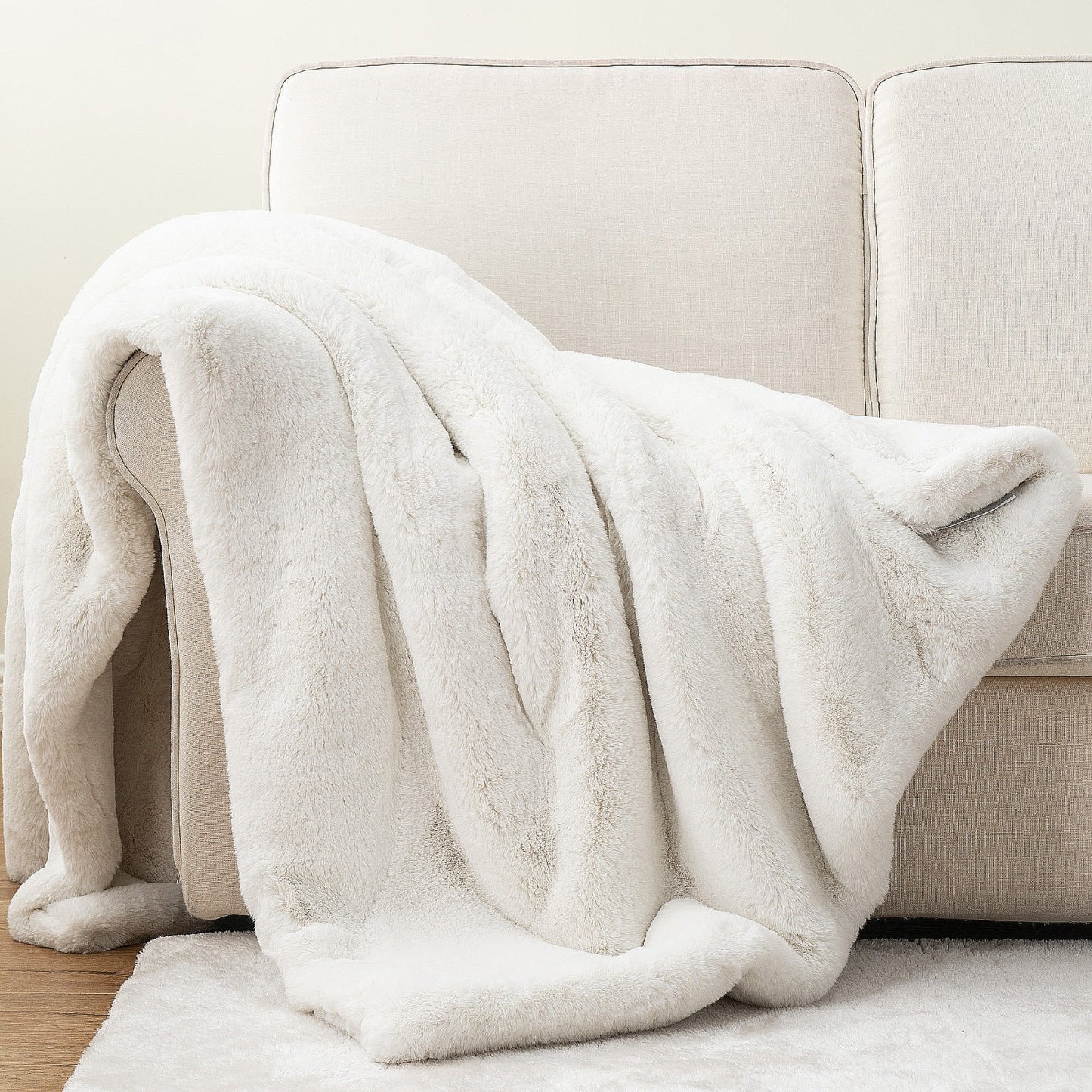 Double Sided Faux Fur Blanket Polar Bear