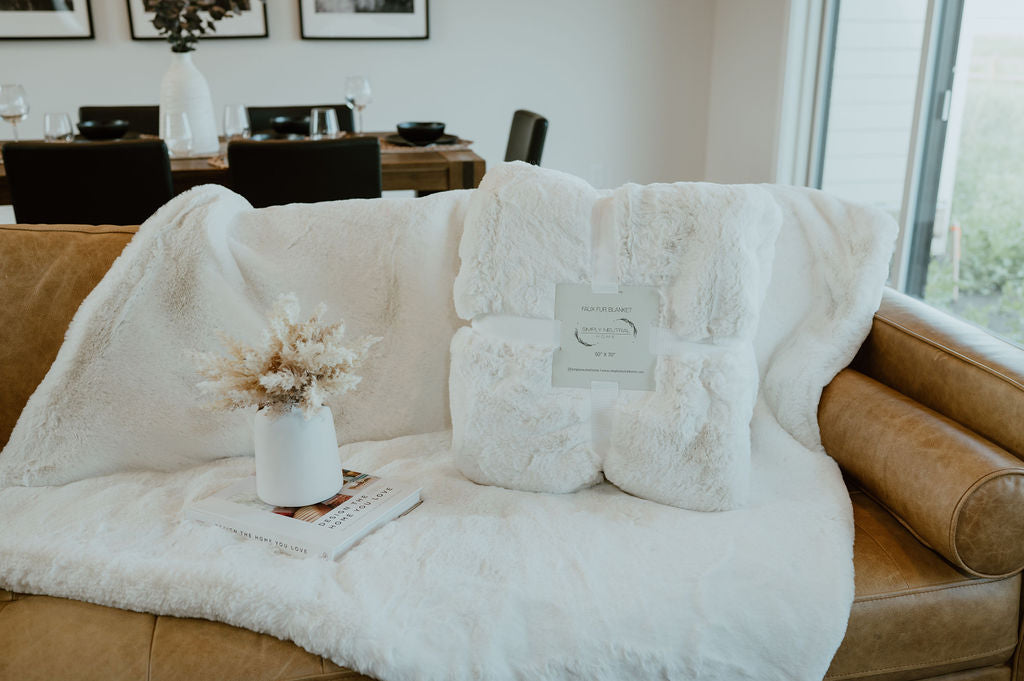 Double Sided Faux Fur Blanket Polar Bear